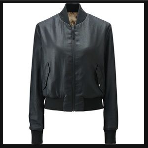 Uniqlo & Carine Roitfeld collaboration reversible bomber jacket in black Size XS